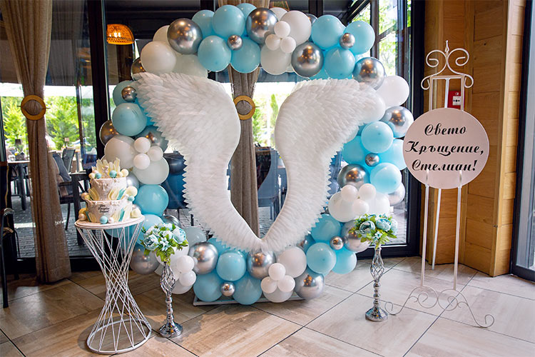 Украса за момче, за отпразнуване на кръщението му в пицария Специале, град Пловдив.